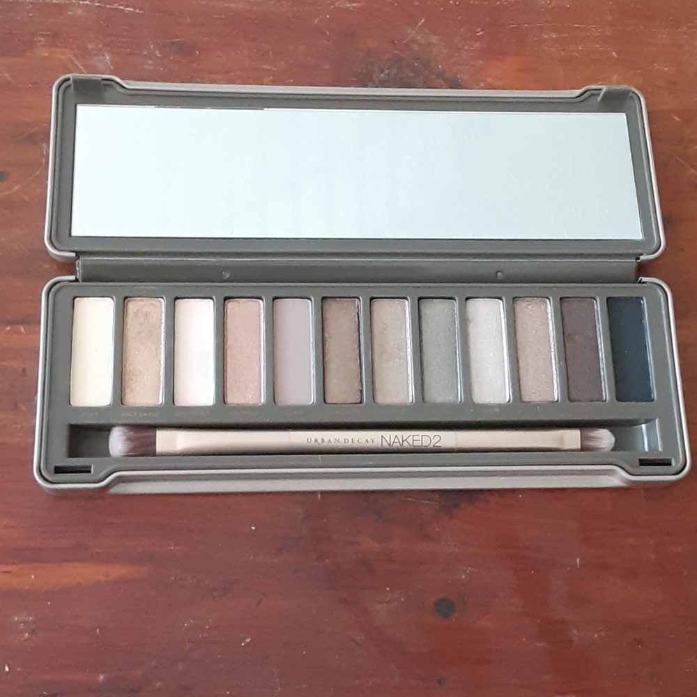 Urban Decay Naked 2 palette